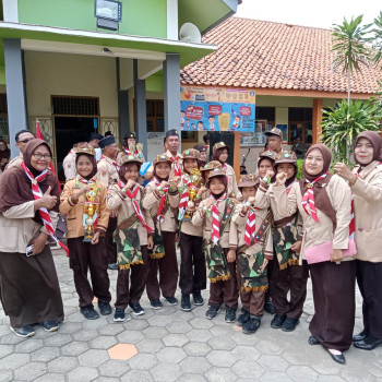 REGU BARUNG HIJAU SD NEGERI KEDUNGUTER 01 TERGIAT II